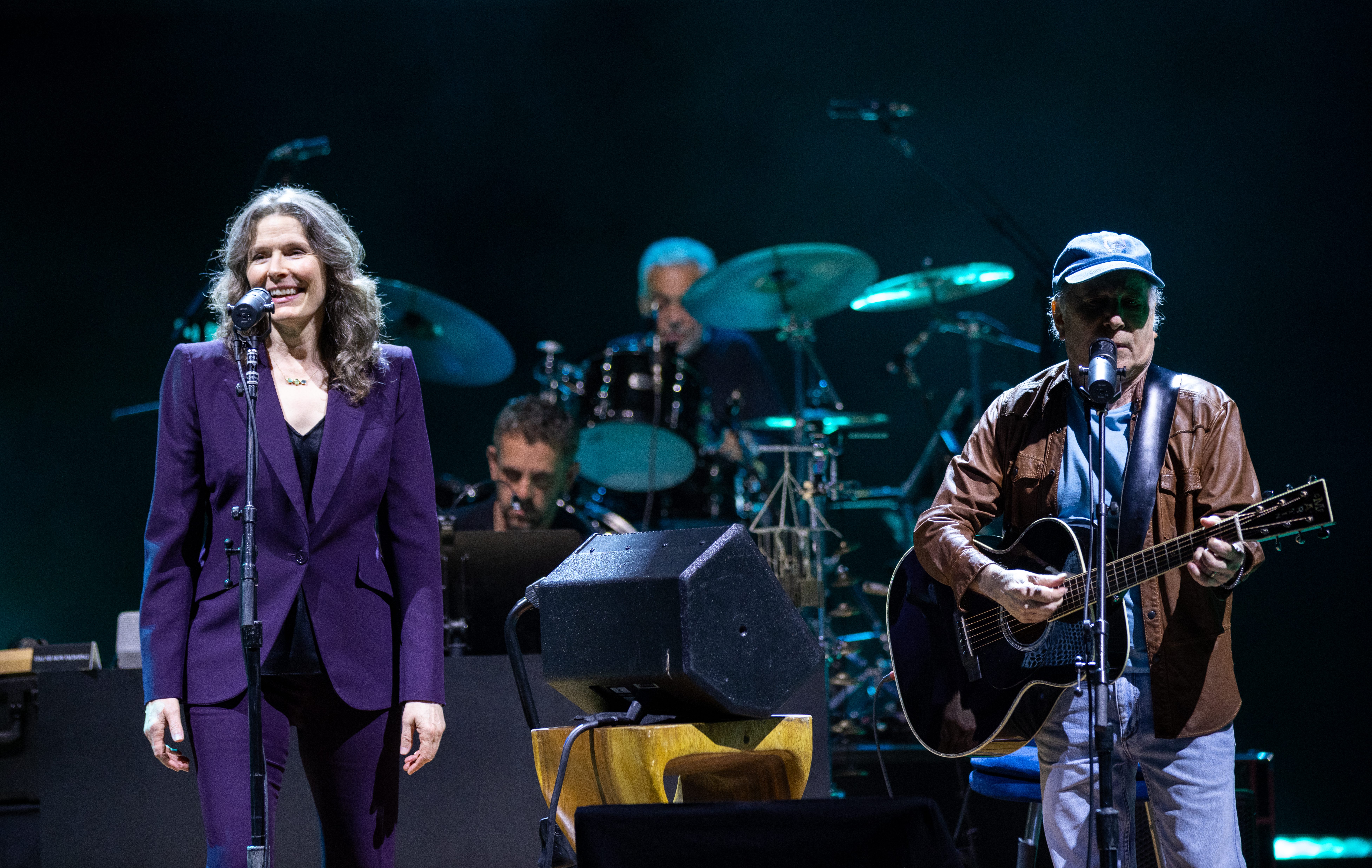 Tur Comeback Paul Simon di Disney Hall Los Angeles: Perayaan Sunyi yang Memukau Penikmat Musik